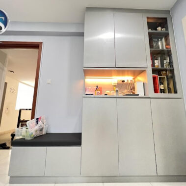 25 White Waters - Shoe Cabinet Renovation