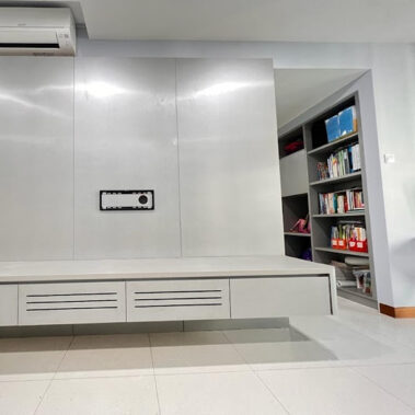 25 White Waters - TV Console Renovation