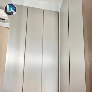 25 White Waters - Wardrobe Renovation